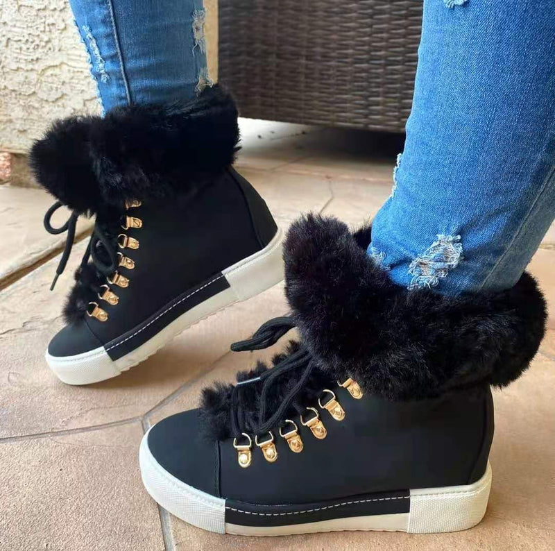 Juniper™ - Versteckter Keil Fuzzy Trim gefütterte Schneeschuhe