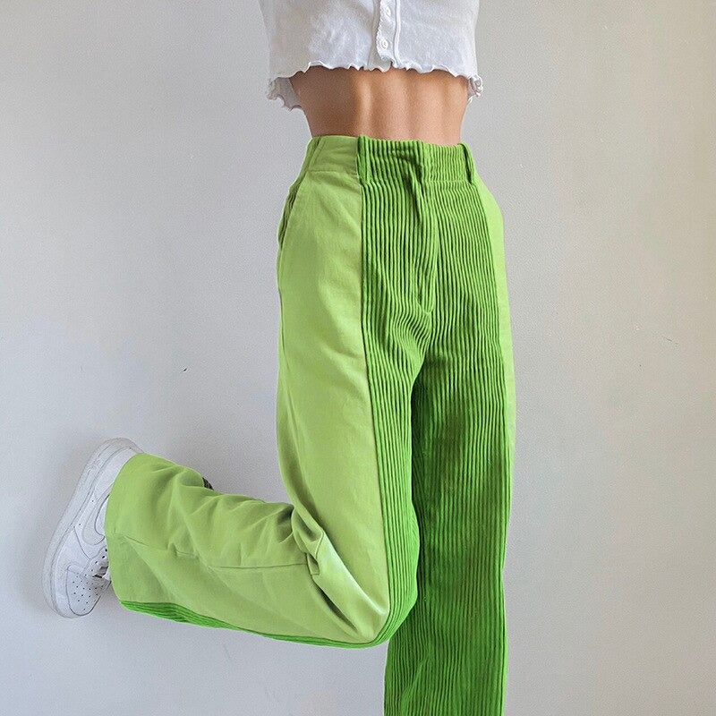 Xenia™ - Lose Cordhose mit hoher Taille