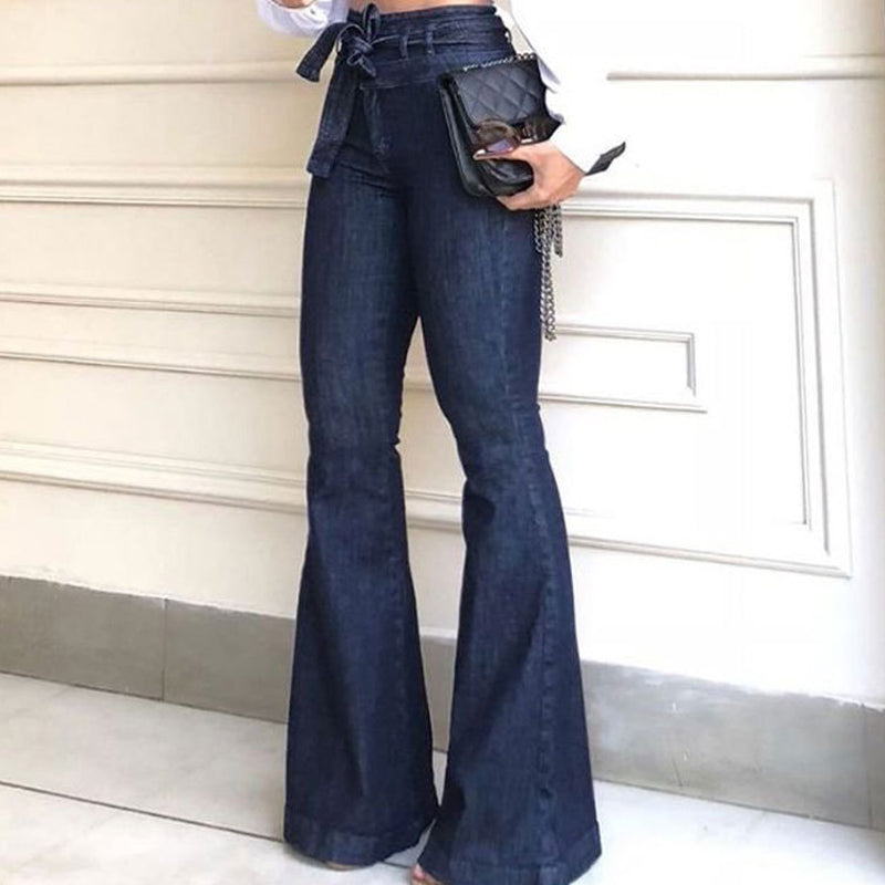 Arianna™ - Jeans mit hoher Taille und Glockenboden