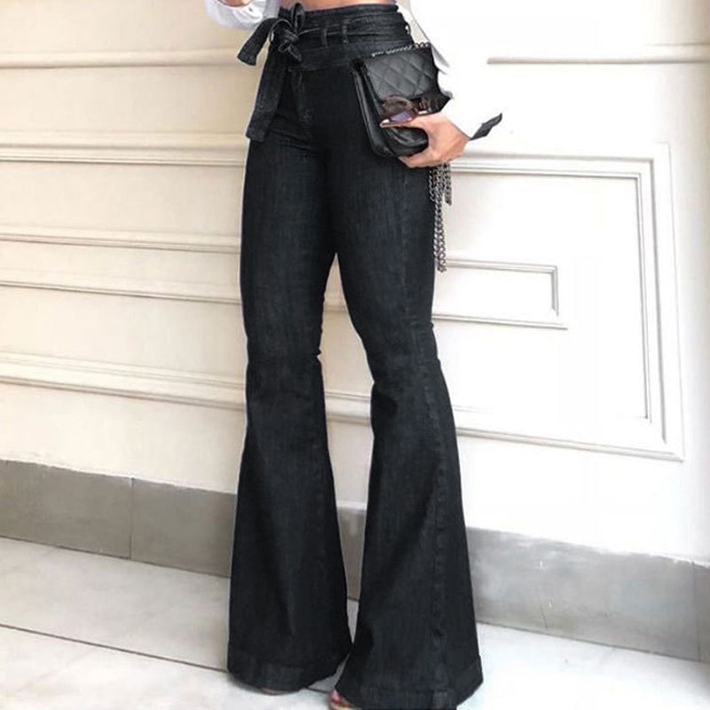 Arianna™ - Jeans mit hoher Taille und Glockenboden