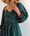 Lora Sommerkleid - Glänzend in den Sommer