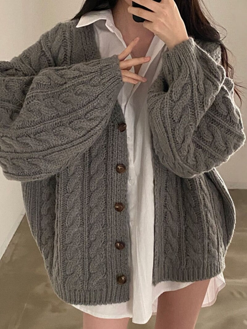 Clementine™ - Gestrickte Strickjacke mit Twist